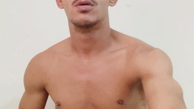 Piroca cheia de leite