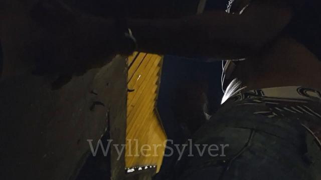 Mamei o macho no Centro debaixo da passarela.(Prévia)
