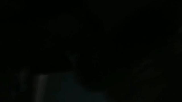 Leite na escada de emergência V104