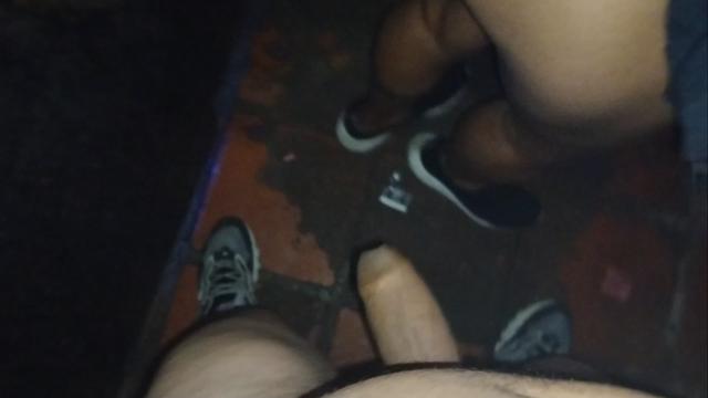 Uma brincadeirinha com uma surpresa, nas cabines 