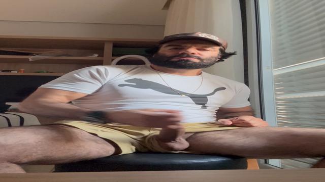 Viram a foto q postei no tt? Sacanagem do dono do lu...