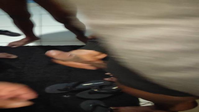 Collective handjob in the captivity of the mavambos