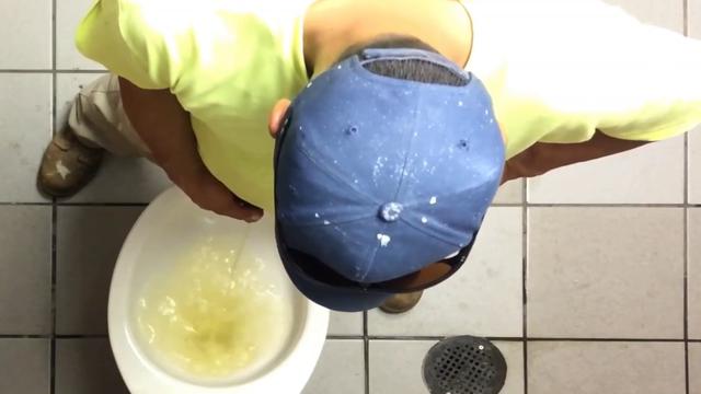 PISSING #399