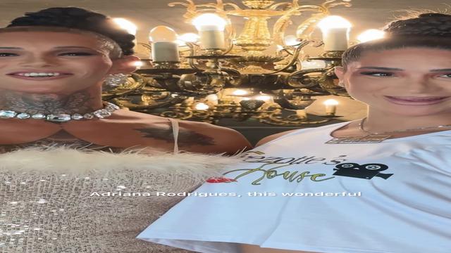 Carnival Trans 2025, Sabrina Prezotte invites Adriana Rodrigues to this party at Prezotte's House.