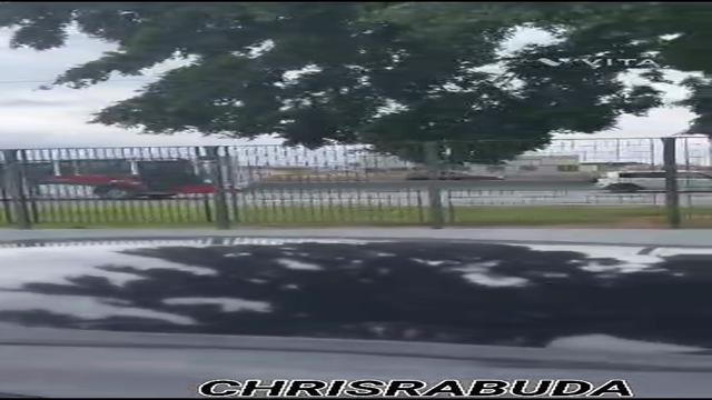 BUCETA CHEIA DE LEITE