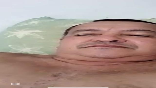 Açougueiro gordinho pau gostoso e peludo um pouco tí...