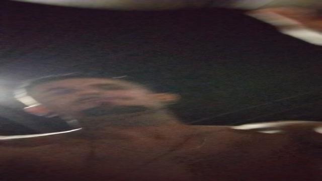 Dei AQUELA METIDA no cu do velho no meio da rua goze...