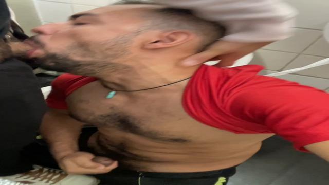 BIG BATHROOM - 02/04/2025 - A REAL ANACONDA.