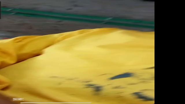  Eia mais desse coroa assinando agora mesmo tudo iné...