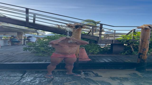 Vem pro banho comigo?