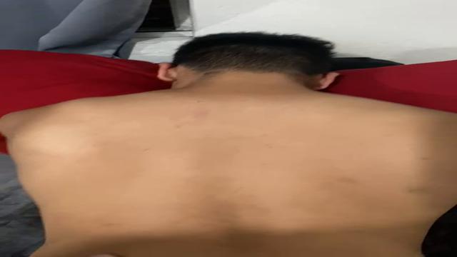 Novinho metendo no pelo.