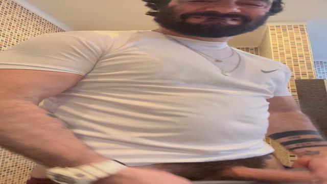 Molhei tudo a cueca! Cueca? Kkk