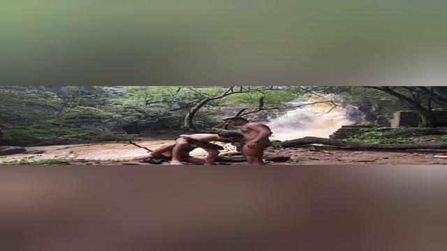 TREPEI NA BEIRA DA CACHOEIRA 