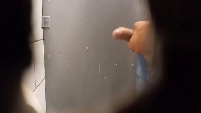 Caminhoneiro na punheta/Trucker jerking