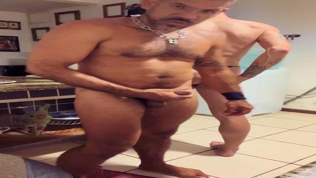 Enema e foda no pêlo 