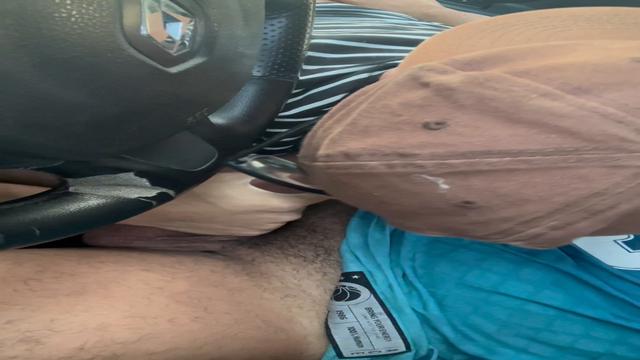 Carro quebrou e o mlk veio me fazer companhia 