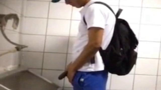 PISSING #236