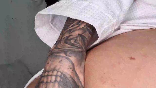 Venha ver Sabrina Prezotte se masturbando, meu pau grande gostoso e suado, depois de uma grande gozada - Prezotte's House.