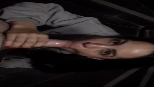 anabella me mamou gostoso na escada depois da academia