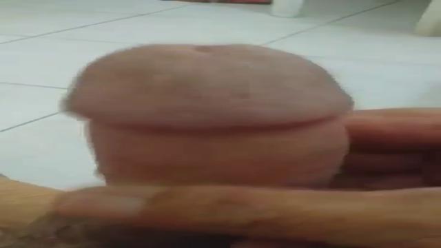 Coroa aposentado inédito 61 anos dando leitinho em b...