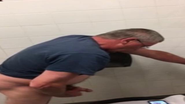 DADDY ENJOYING RESTROOM