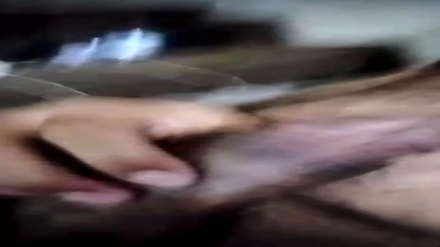 Mais uma gozada inédita dele esse operador de máquin...