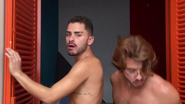 Fodendo o novinho com força (Pedro Victor)