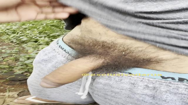 O puto não conseguiu deixar o pauzao duro ?