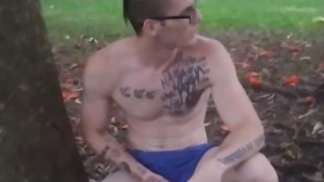 aquela gozada na praça 