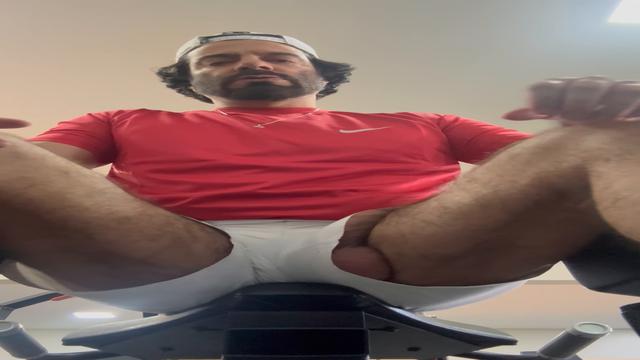 Fez seu exercício hoje? Melhor fazer, senao lobisome...