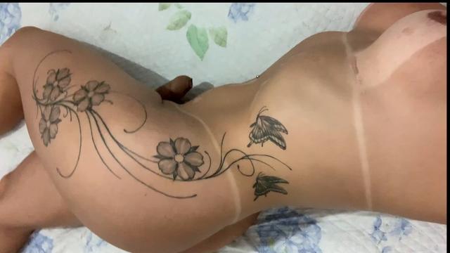 Trailer - Gozando sozinha na quarentena