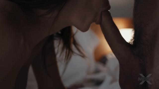 MORENA MADURA DONA DE SEUIOS FARTOS