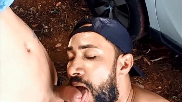 241- novinho d passagem pela cidade me fodeu no mato