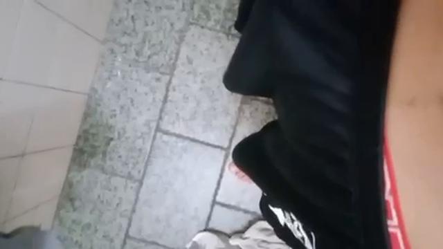 Novinho gozando parte 1