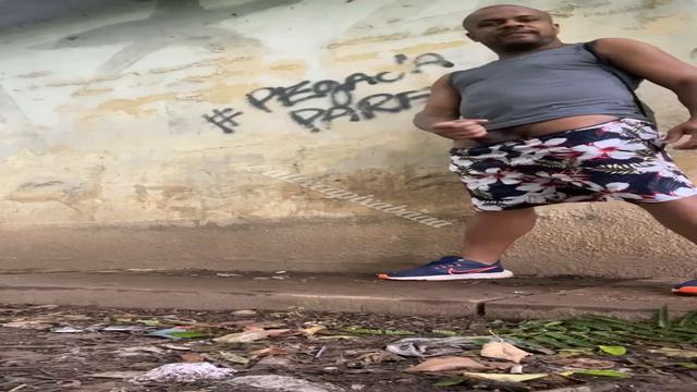 Tensão no meio do mato 