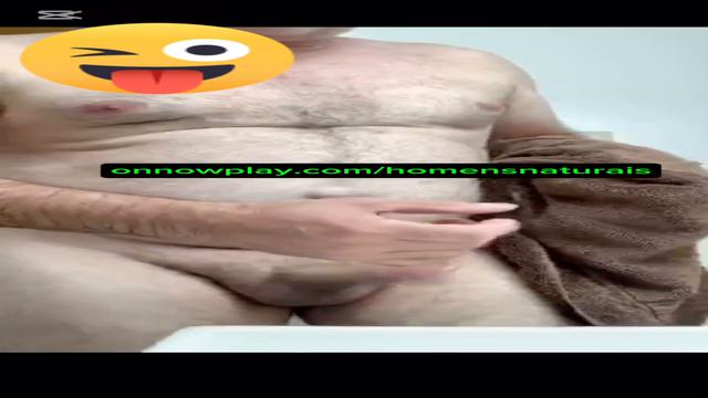 Coroa gozando gostoso