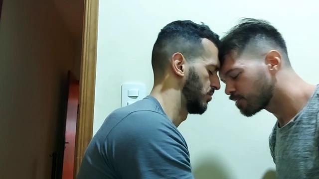 Beijando e chupando o Rob Giant