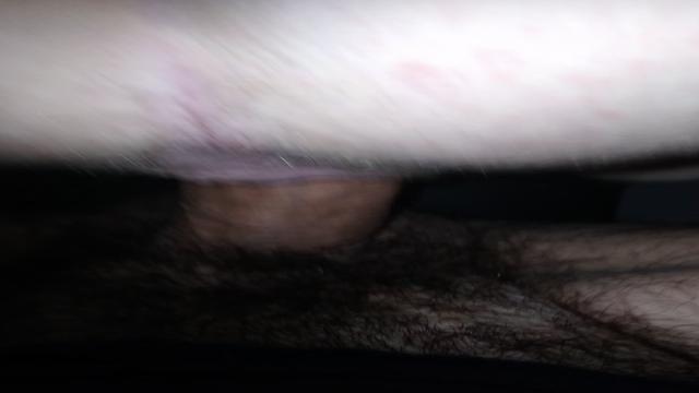 LEITADA NO CARRO 