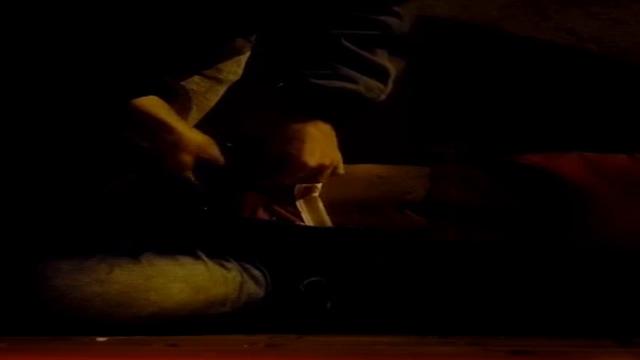 Transando com o morador de rua enquanto ele dorme 