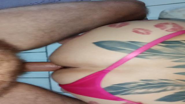 A gozada do macho Hétero comedor de BC dentro da xot...