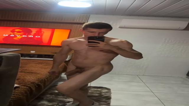 Tesã bateu 1/4
