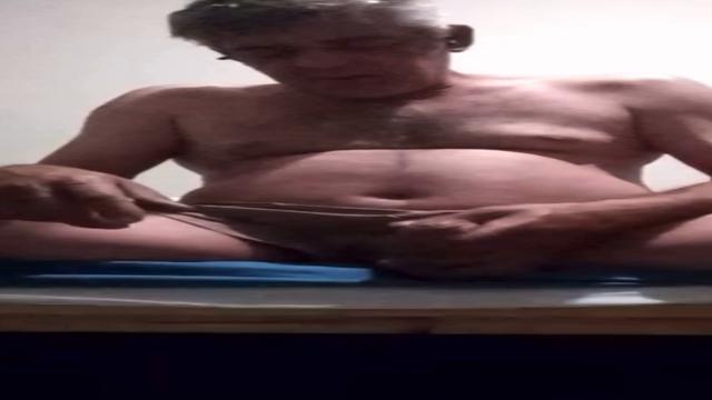 Coroa inédito 60 anos rola grande grossa cabeçuda e ...