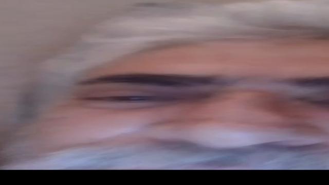 Paizão gordo quem gosta ?? Pica peluda em breve leit...