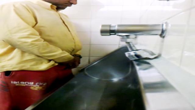 Pissing #48
