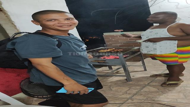 Sabado tem a terceira parte do churrasco da putaria!...