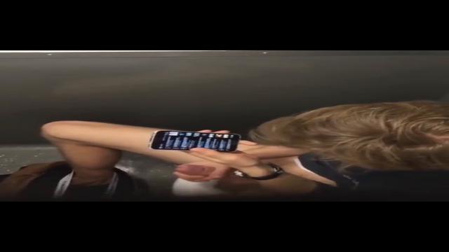Dotado batendo uma até gozar 