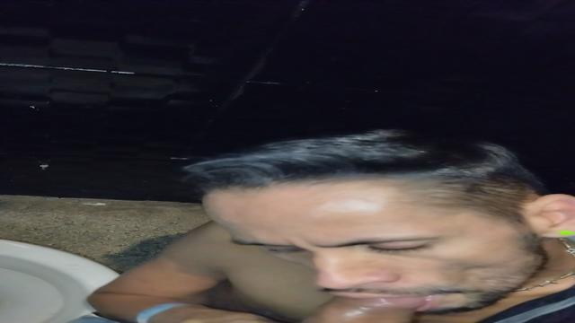 achei meu cliente na BALada e chupei 