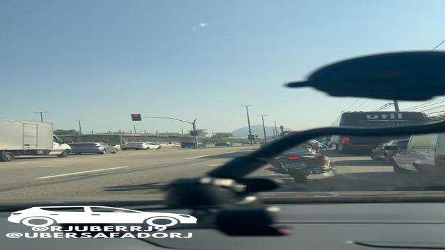 Previa Flagra no passageiro do motoUber