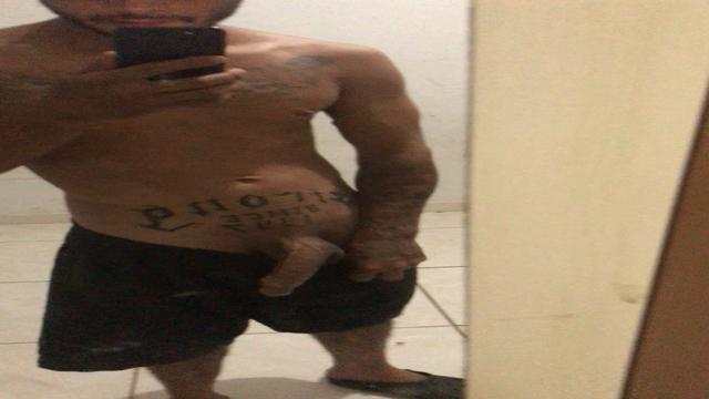 Punhetinha no espelho