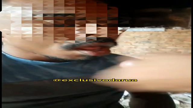 Mamei o flanelinha na casa abandonada 